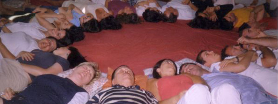 Formazione permanente per gli operatori della nascita - Scuola Elementale di Arte Ostetrica